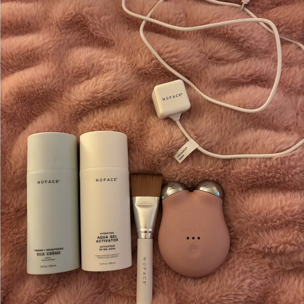 NuFace Pink MINI+